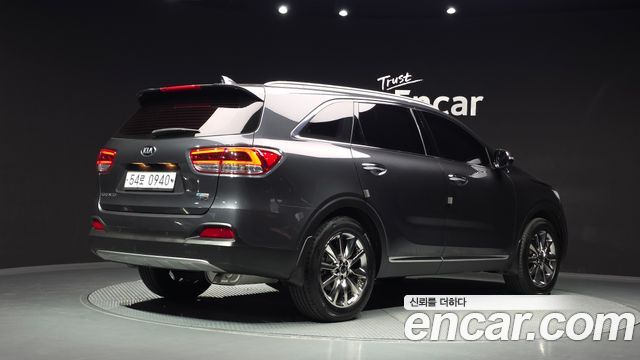 Kia Sorento 2016 — photo 2