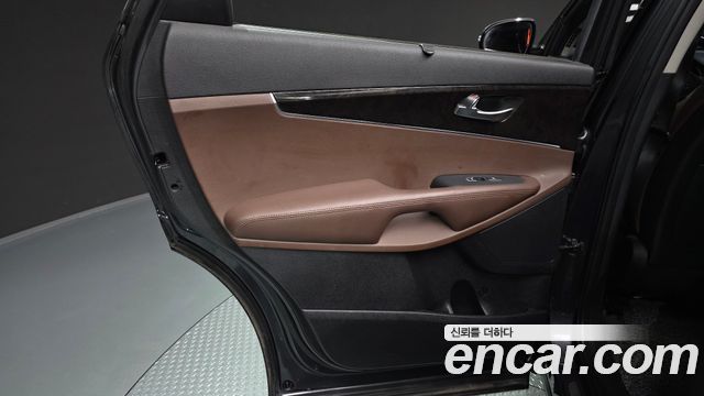 Kia Sorento 2016 — photo 15