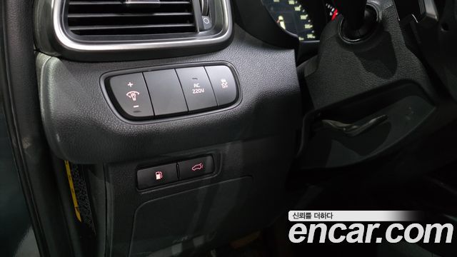 Kia Sorento 2016 — photo 28