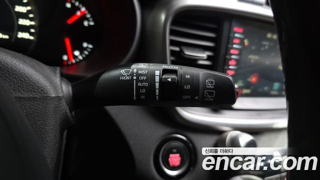 Kia Sorento 2016 — photo 33