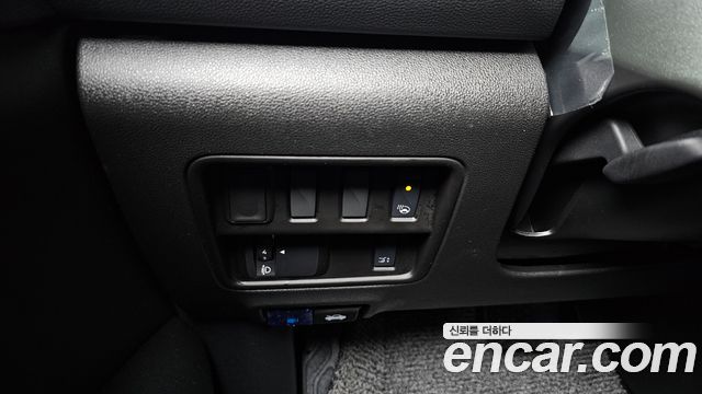 Renault Korea QM6 2022 — photo 17