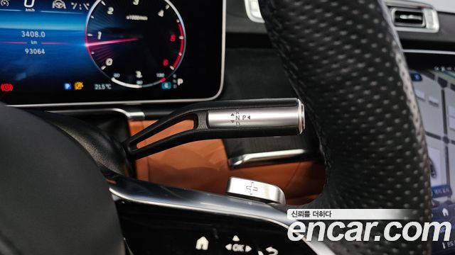 Mercedes-Benz S-Class 2023 — photo 12
