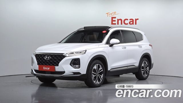 Hyundai Santafe 2019 — photo 1