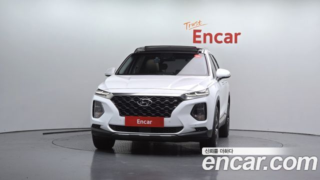 Hyundai Santafe 2019 — photo 3