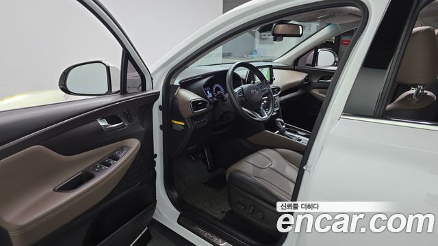 Hyundai Santafe 2019 — photo 13