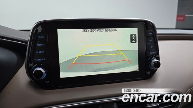 Hyundai Santafe 2019 — photo 20