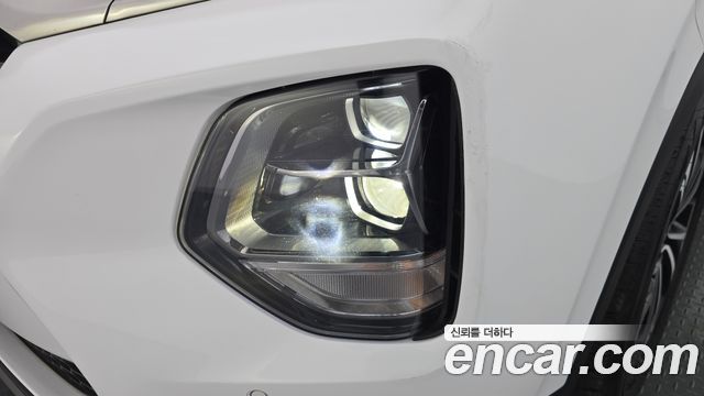 Hyundai Santafe 2019 — photo 8