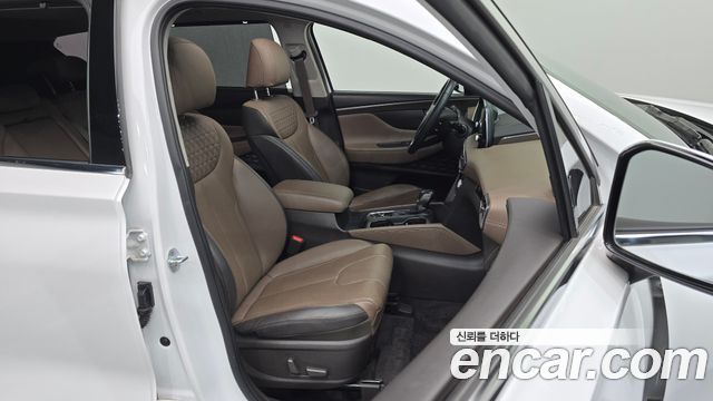 Hyundai Santafe 2019 — photo 16