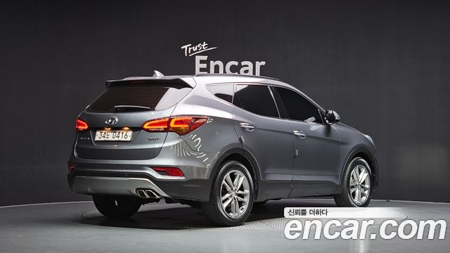Hyundai Santafe 2016 — photo 2