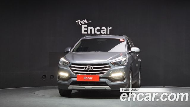 Hyundai Santafe 2016 — photo 3