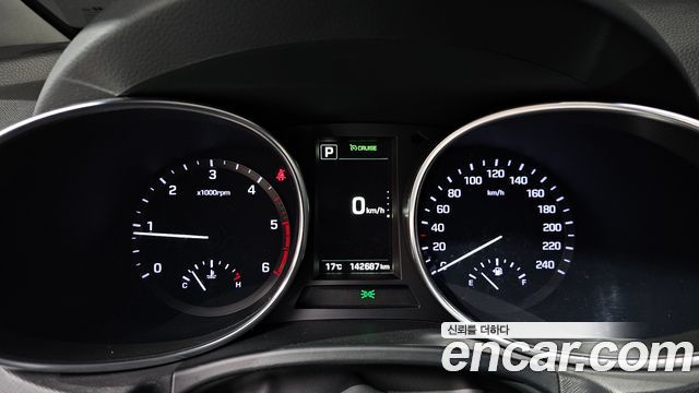 Hyundai Santafe 2016 — photo 8