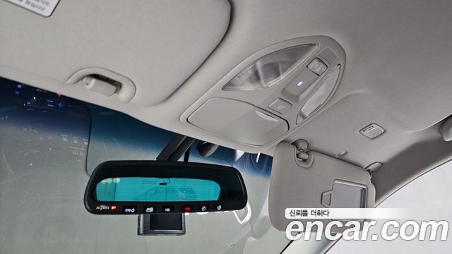 Hyundai Santafe 2016 — photo 18
