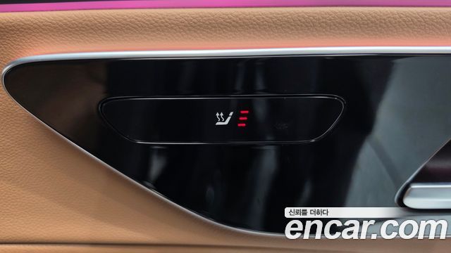 Mercedes-Benz E-Class 2025 — photo 25