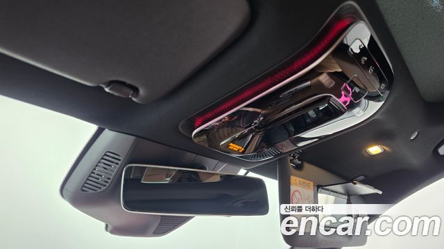 Mercedes-Benz E-Class 2025 — photo 29
