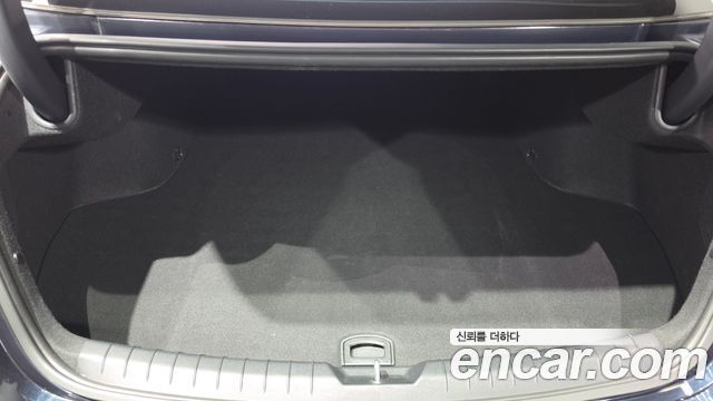 Kia K8 2022 — photo 26