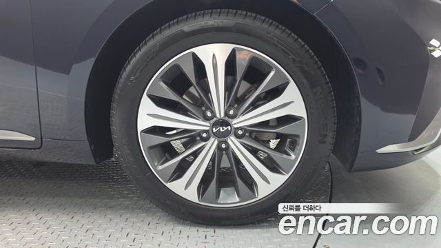 Kia K8 2022 — photo 7