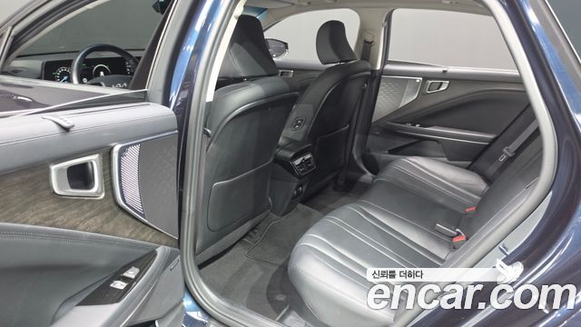 Kia K8 2022 — photo 16