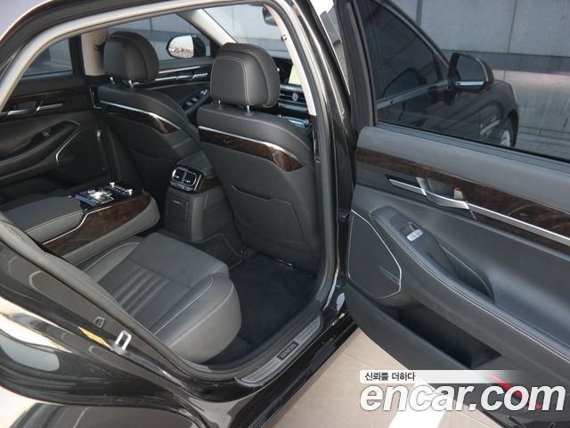 Genesis G90 2019 — photo 12