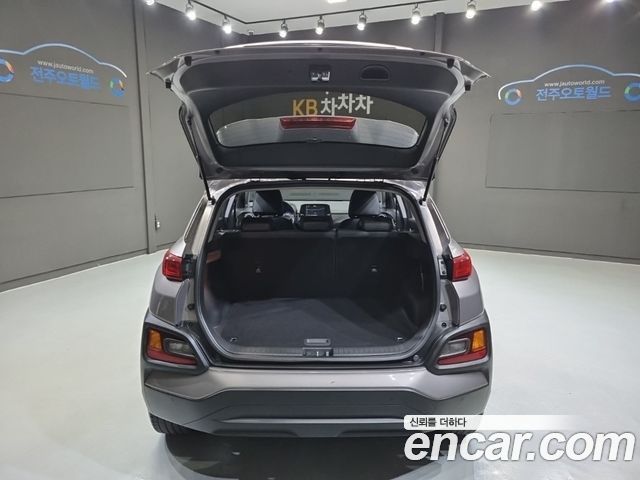 Hyundai Kona 2018 — photo 19