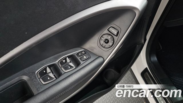 Hyundai Santafe 2014 — photo 16