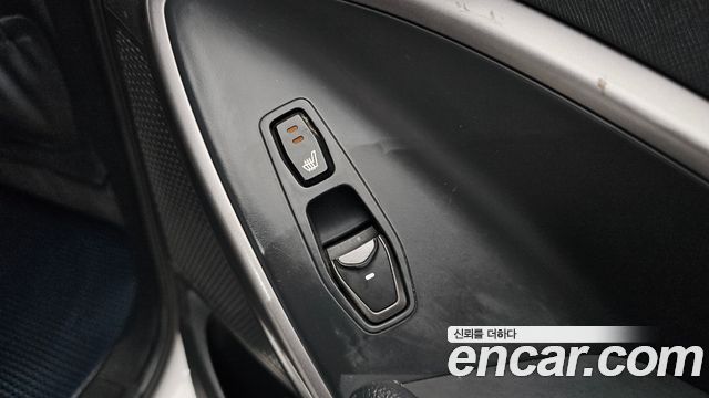 Hyundai Santafe 2014 — photo 17