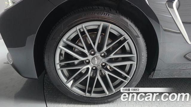 Genesis G70 2018 — photo 5