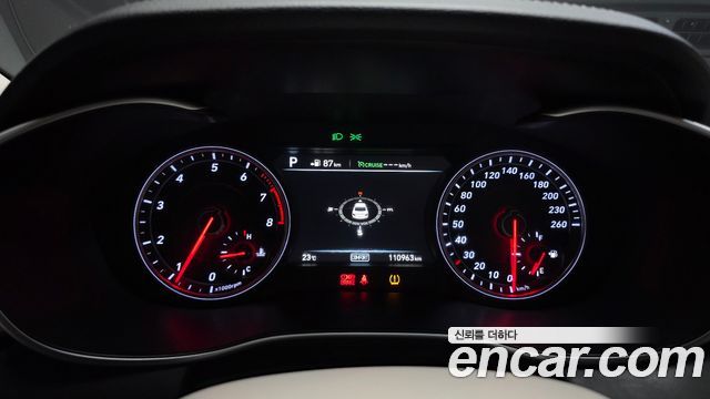 Genesis G70 2018 — photo 11