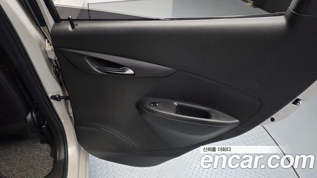 Chevrolet Korea Spark 2019 — photo 15