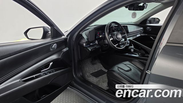 Hyundai AVANTE 2026 — photo 13