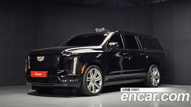 Cadillac Escalade 2025 — photo 1