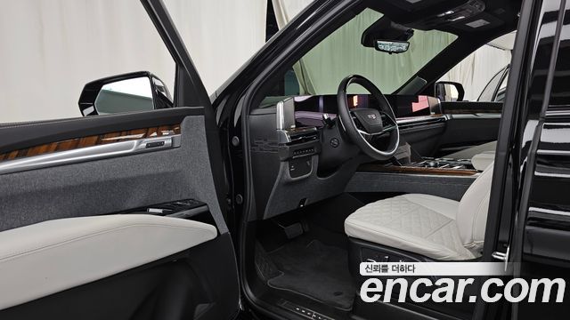 Cadillac Escalade 2025 — photo 13