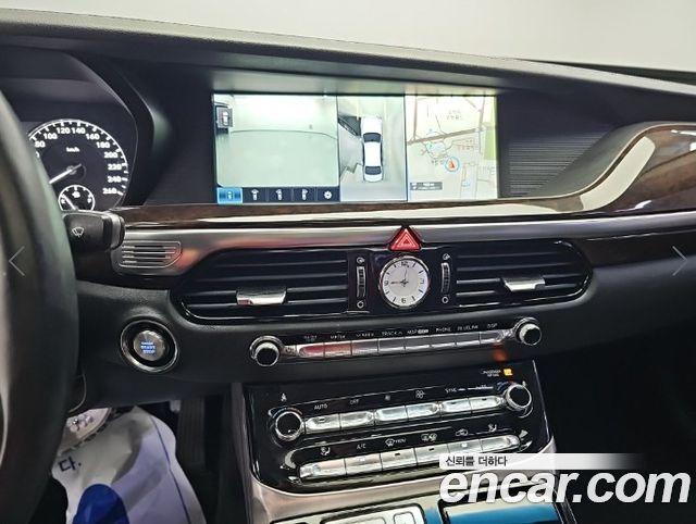 Genesis EQ900 2016 — photo 10