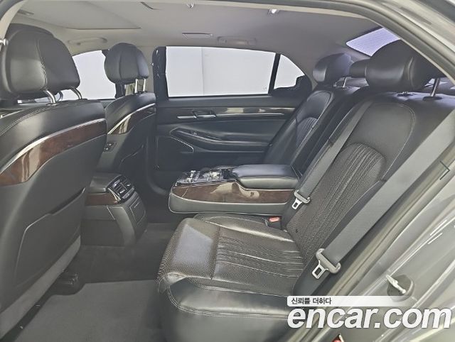 Genesis EQ900 2016 — photo 12