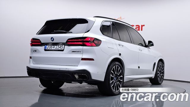 BMW X5 2025 — photo 2