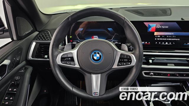 BMW X5 2025 — photo 21