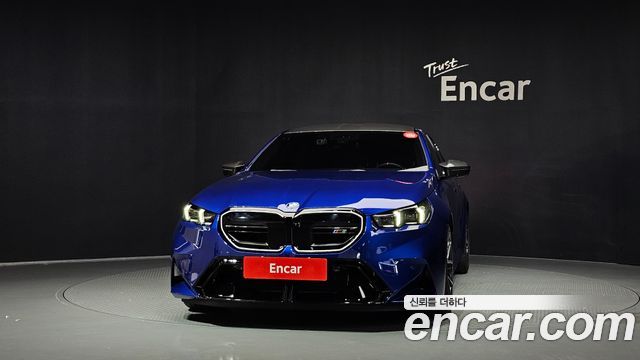 BMW M5 2026 — photo 3