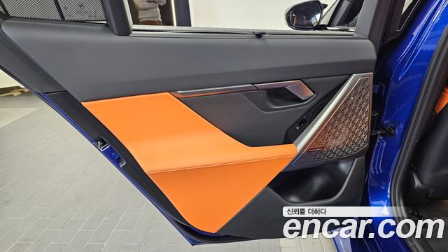 BMW M5 2026 — photo 15