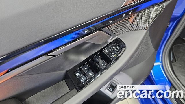 BMW M5 2026 — photo 32