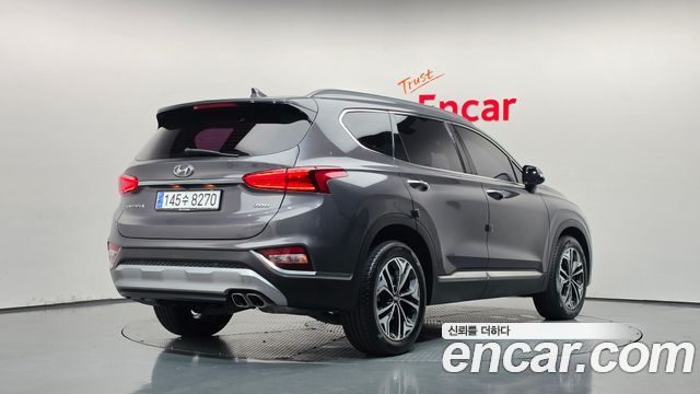 Hyundai Santafe 2019 — photo 2