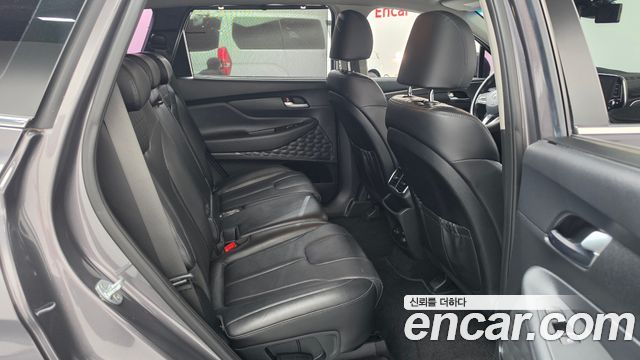 Hyundai Santafe 2019 — photo 12