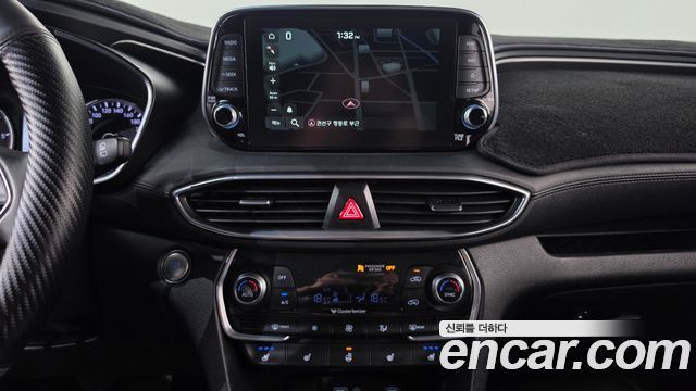 Hyundai Santafe 2019 — photo 14