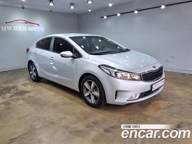 Kia K3 2018 — photo 1