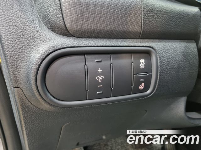 Kia K3 2018 — photo 14