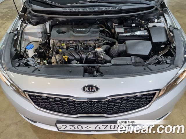 Kia K3 2018 — photo 15