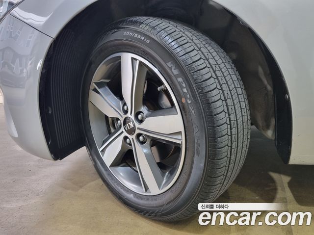 Kia K3 2018 — photo 17