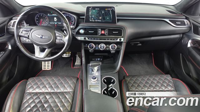 Genesis G70 2018 — photo 10