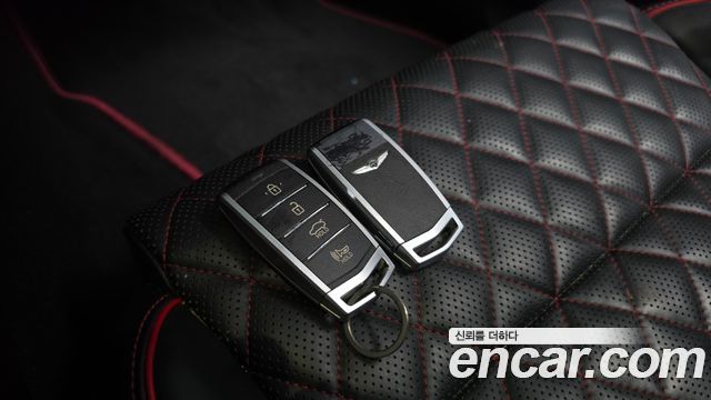 Genesis G70 2018 — photo 21