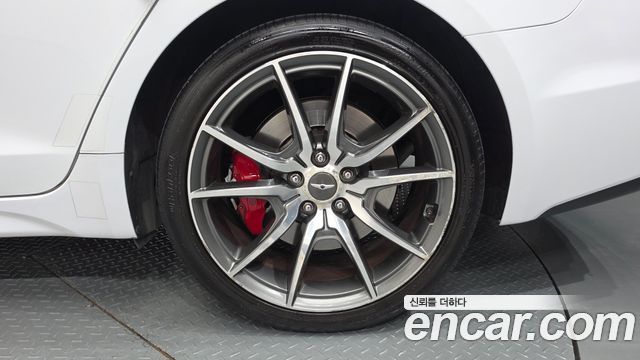 Genesis G70 2018 — photo 7
