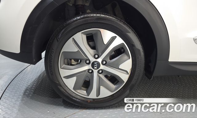 Kia Niro 2019 — photo 5