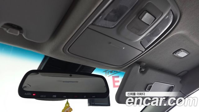 Kia Niro 2019 — photo 25